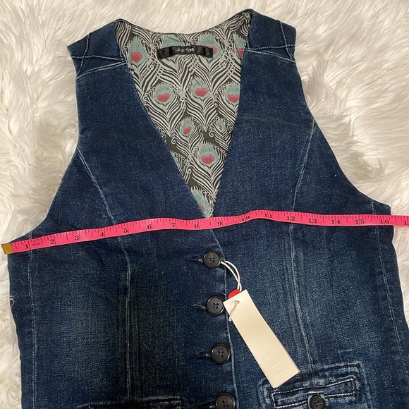 Joes Jean Vest - Picture 4 of 6
